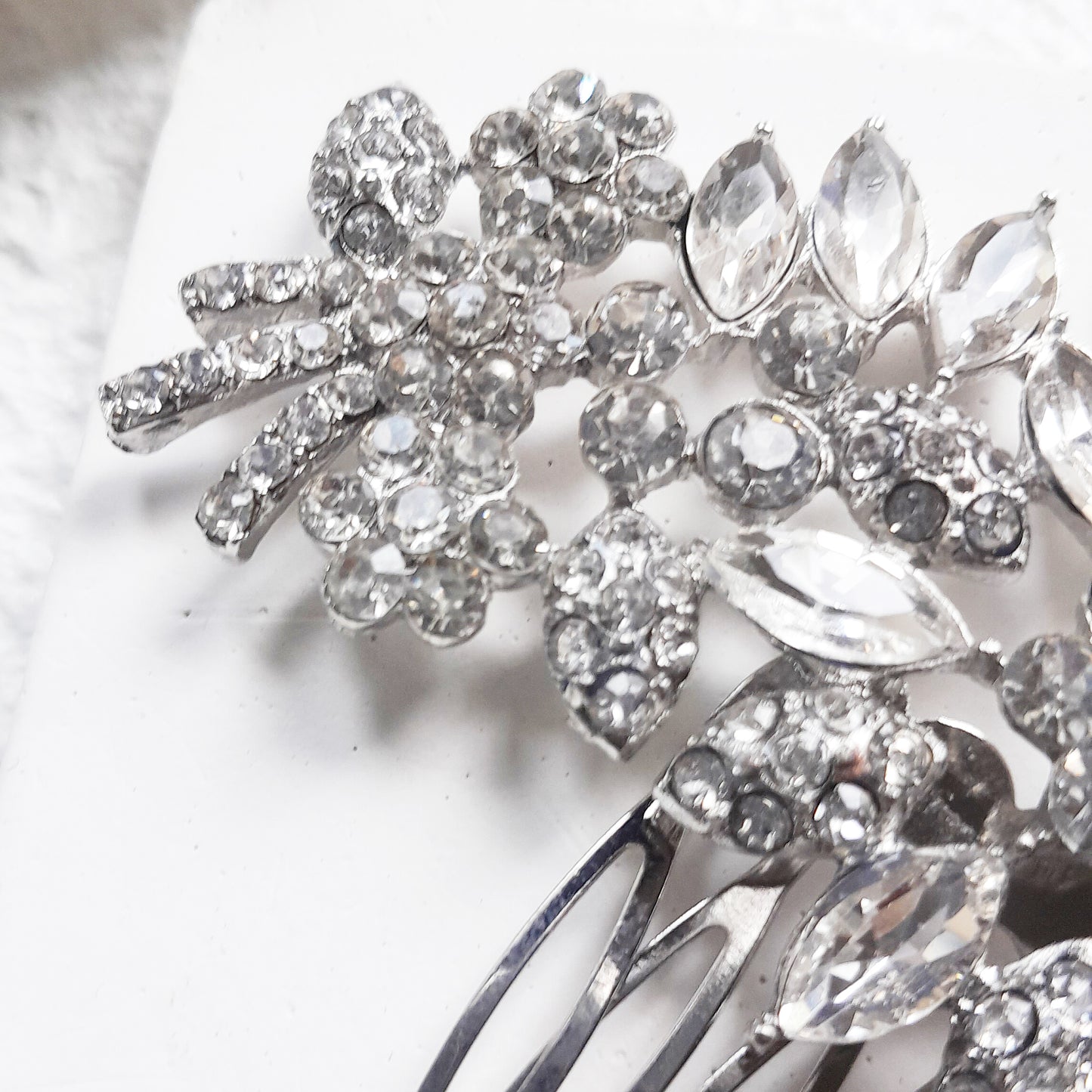 Silver crystal bridal hair comb side