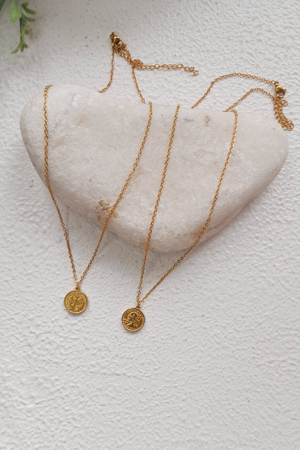 Gold coin necklace, medallion disc necklace, waterproof 18k gold plated necklace