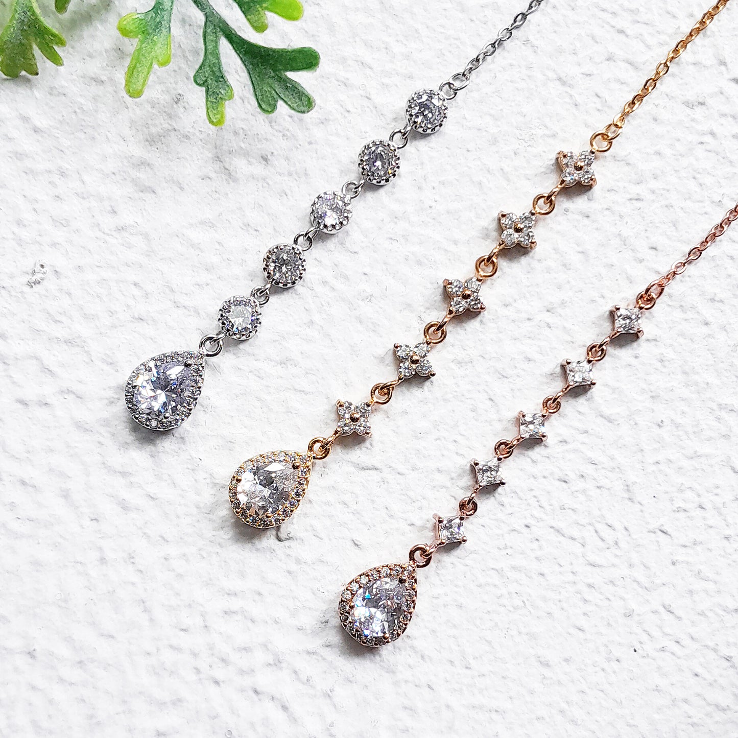 Dainty Maang Tikka, Small Minimalist Indian bridal hair jewelry
