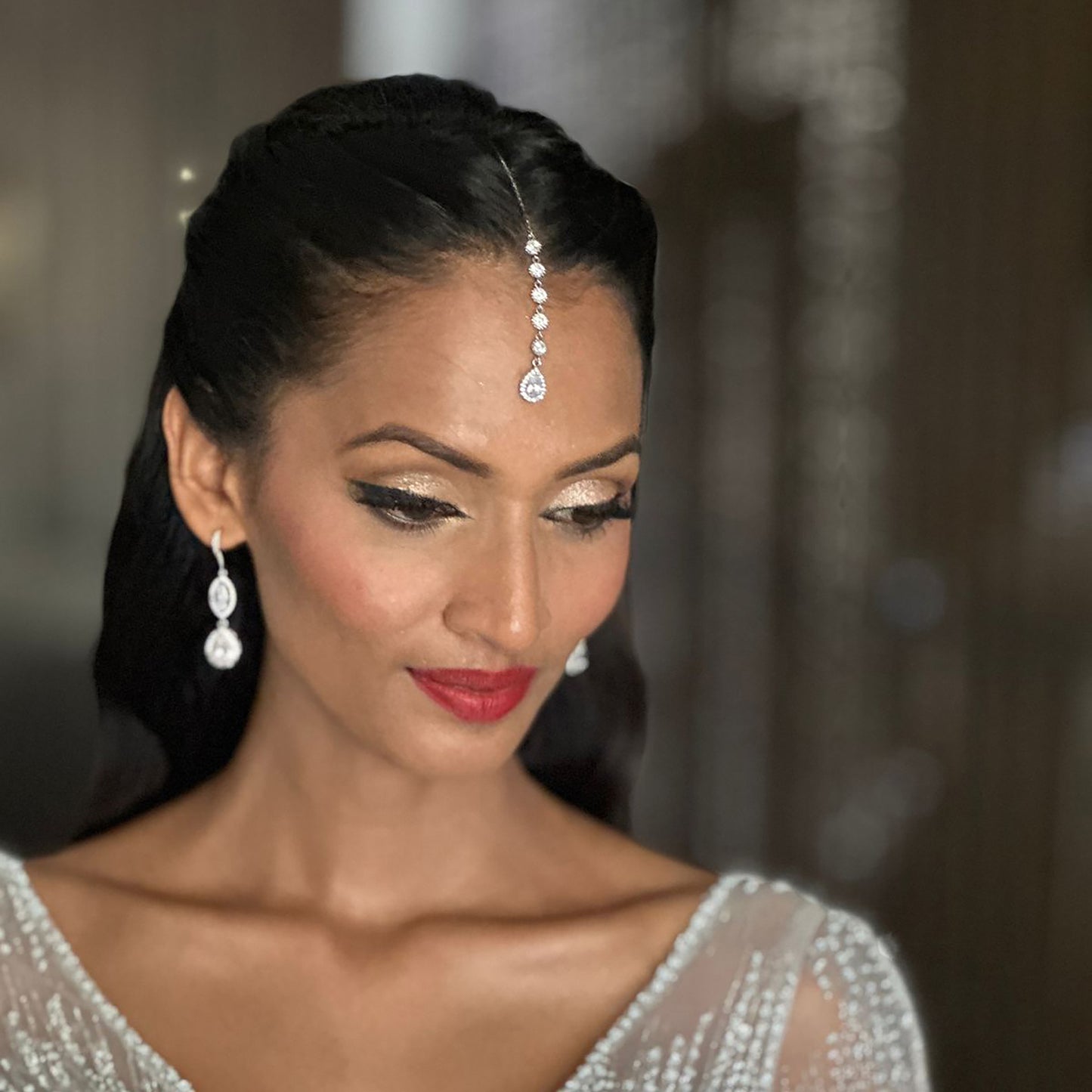 Dainty Maang Tikka, Small Minimalist Indian bridal hair jewelry