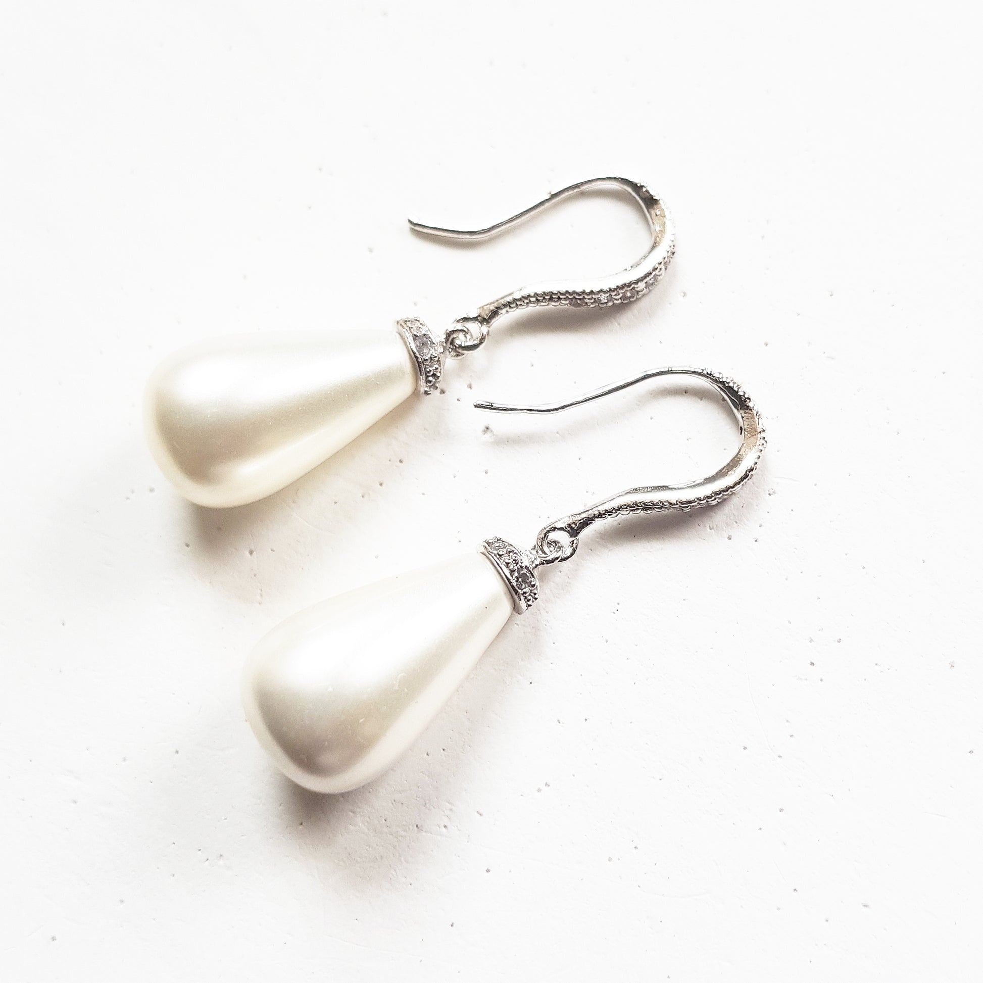 Pearl teardrop earrings gold , silver, rose gold