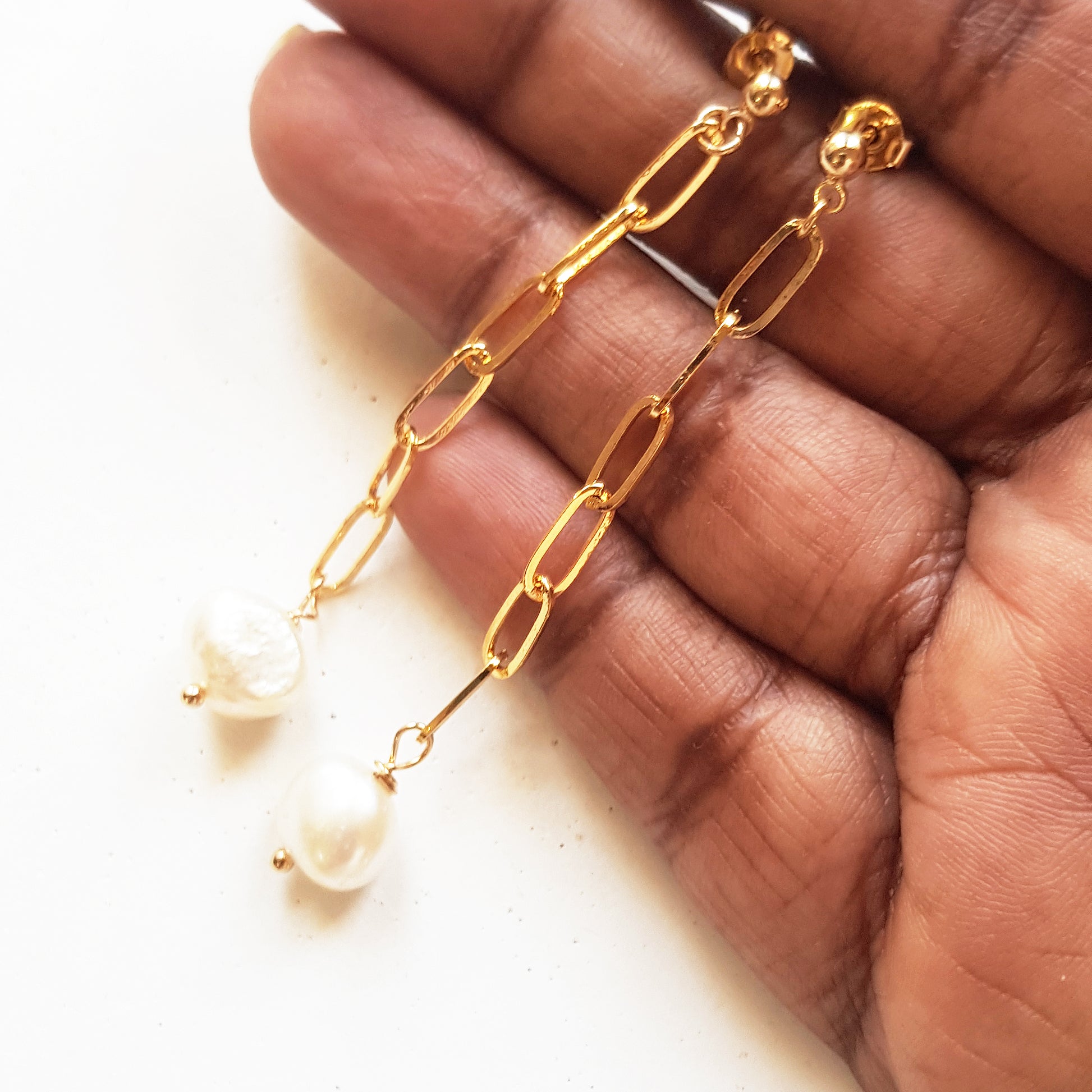 Long baroque pearl drop earrings gold with link chain