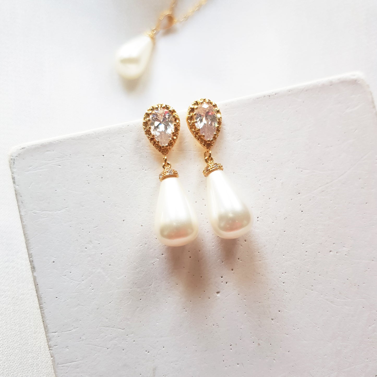 pearl teardrop earrings and necklace set, pearl drop earrings gold, silver, rose gold