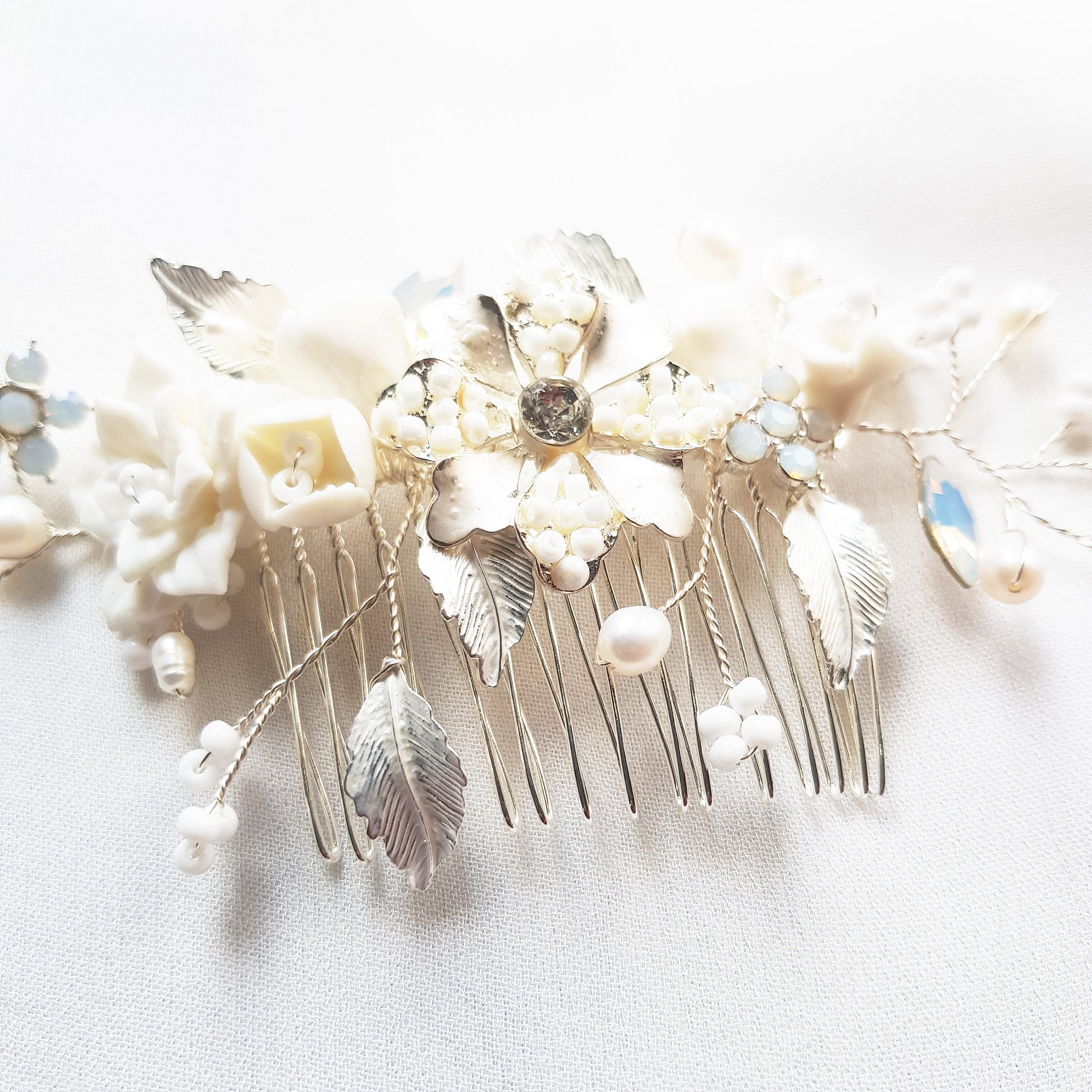 White flower hair comb wedding