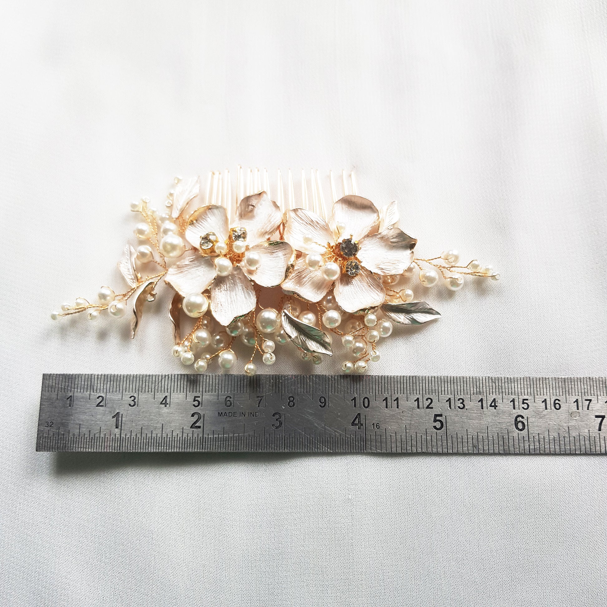 Floral hair comb wedding