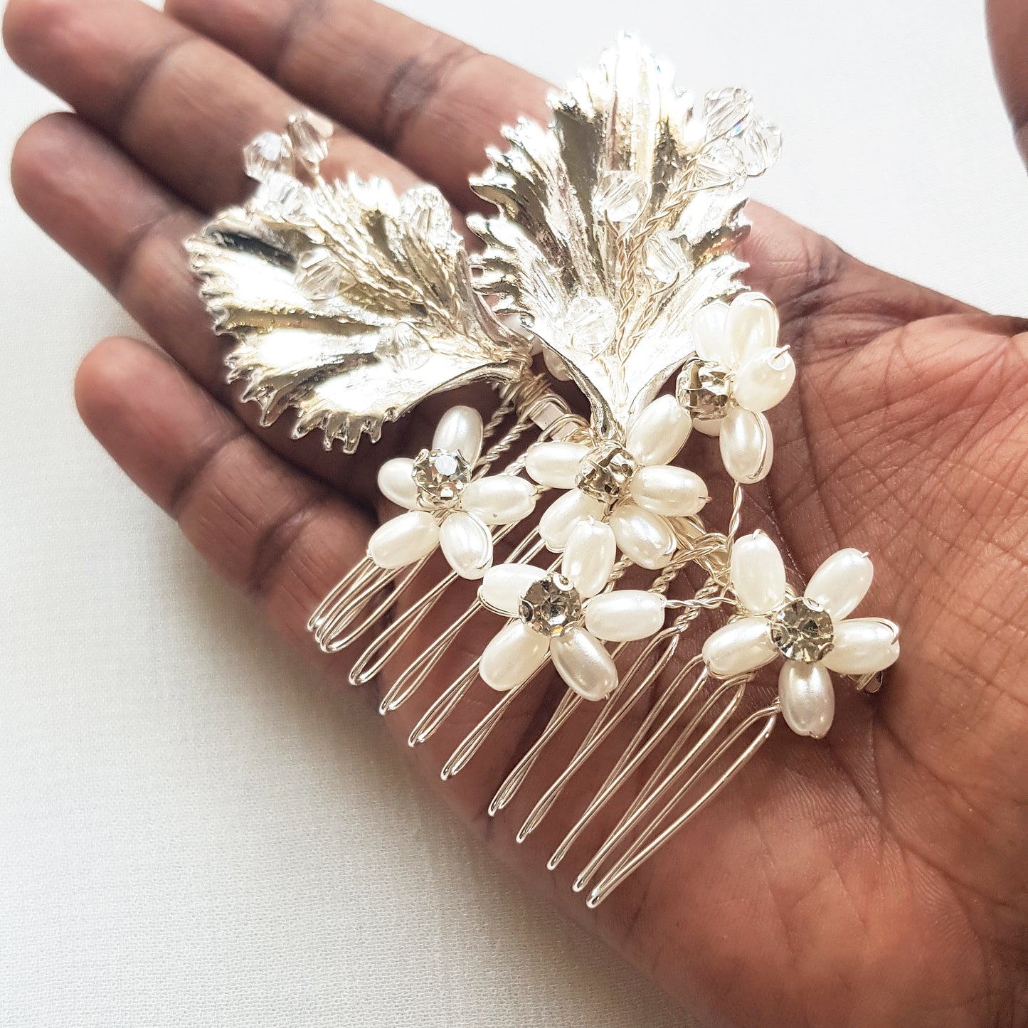 Leaf and pearl bridal hair comb, floral pearl hair accessories