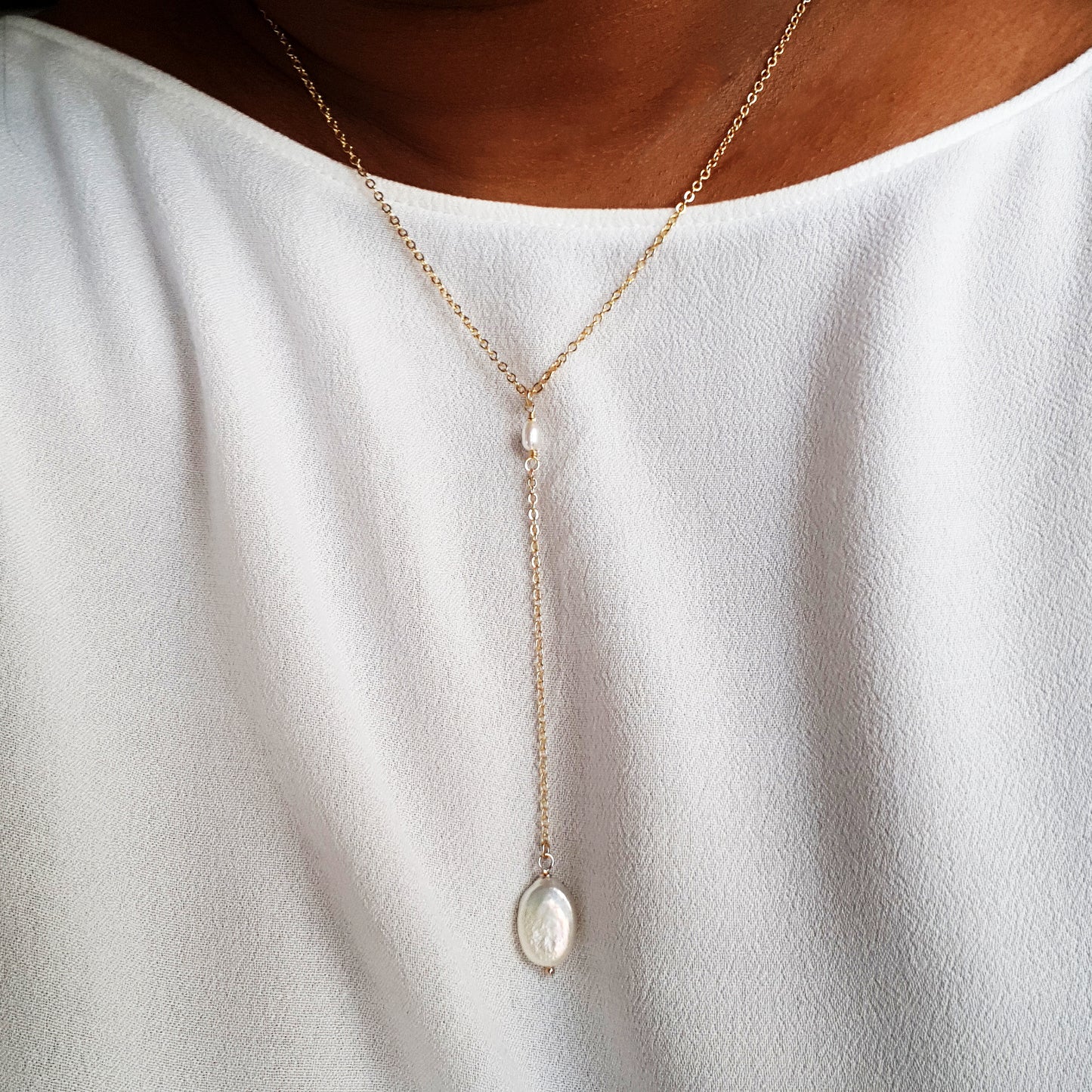 Oval pearl y necklace, baroque pearl lariat necklace