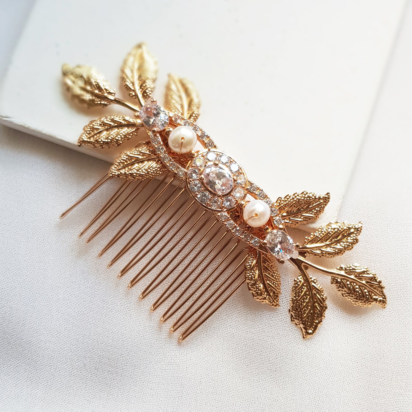 Pearl and crystal bridal hair comb gold, art deco bridal hair accessories