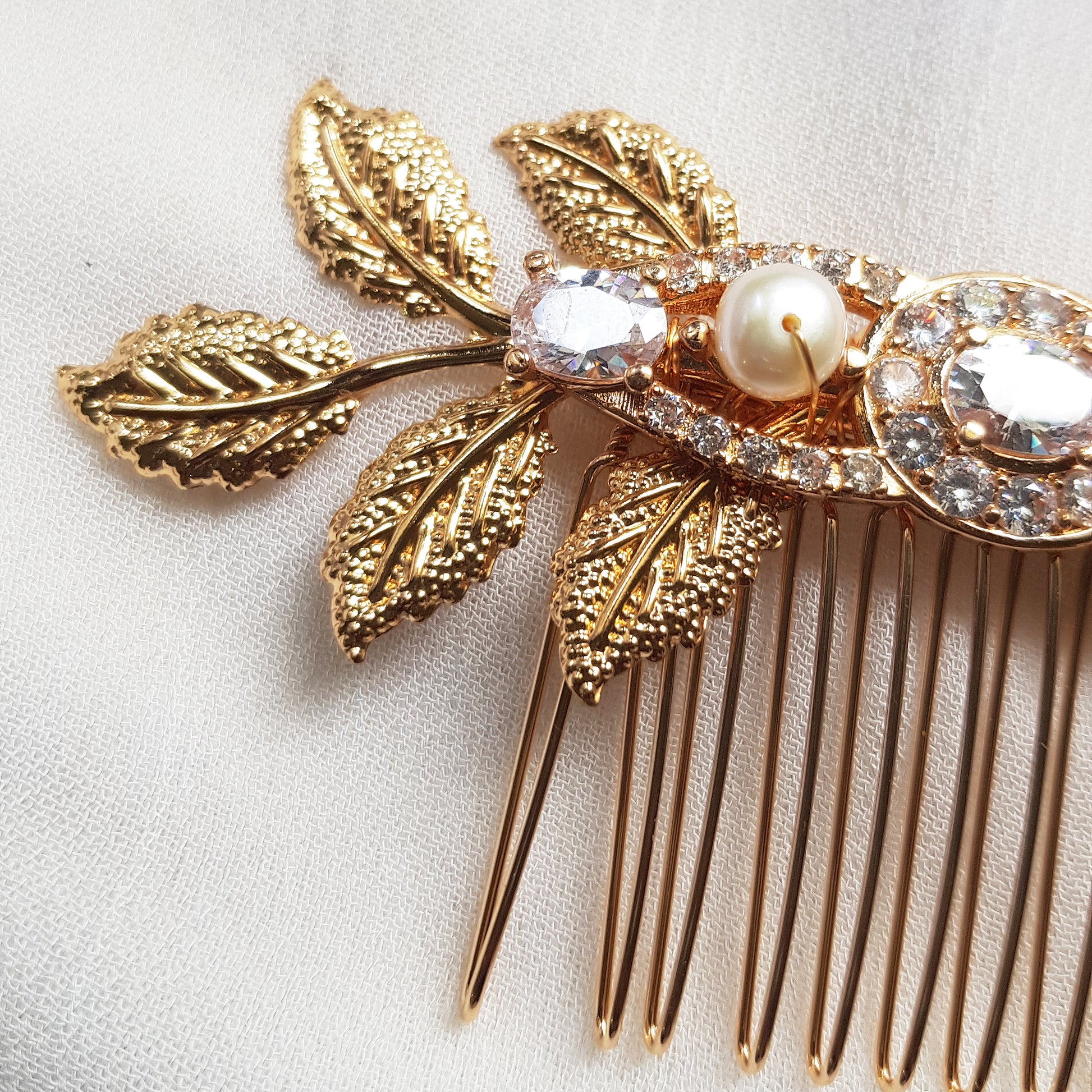 Pearl and crystal bridal hair comb gold, art deco bridal hair accessories