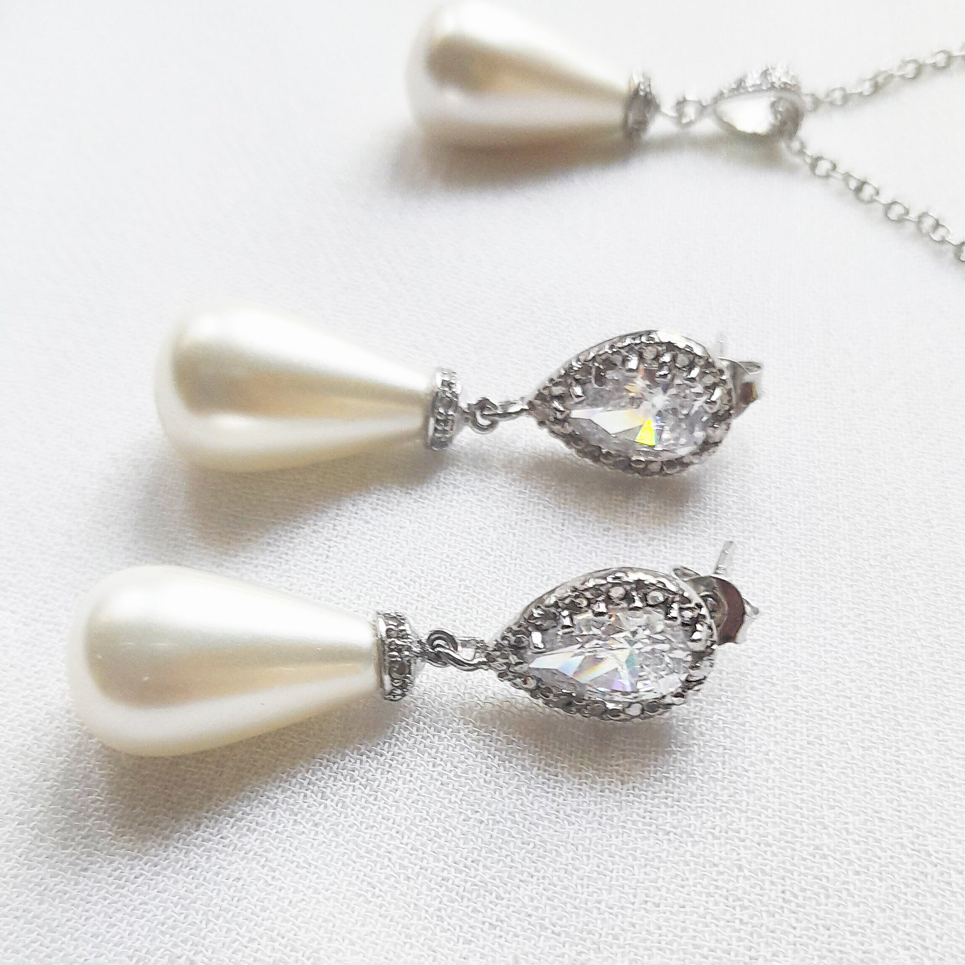 pearl teardrop earrings and necklace set, pearl drop earrings gold, silver, rose gold