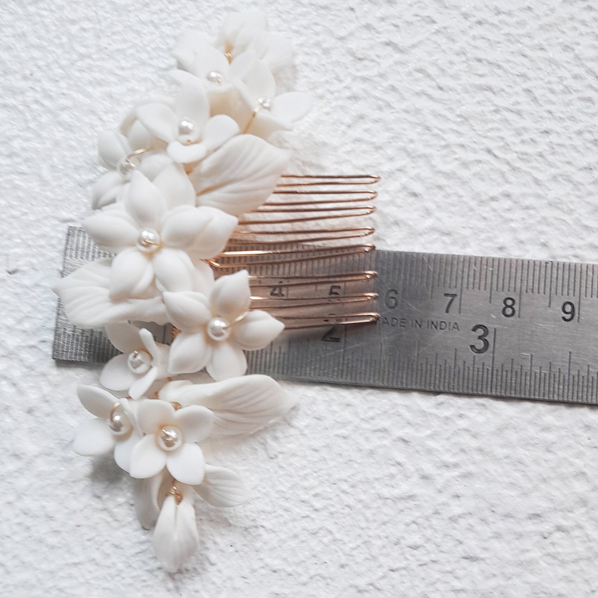 Floral Hair Comb, gold and silver : white floral bridal hair accessories 