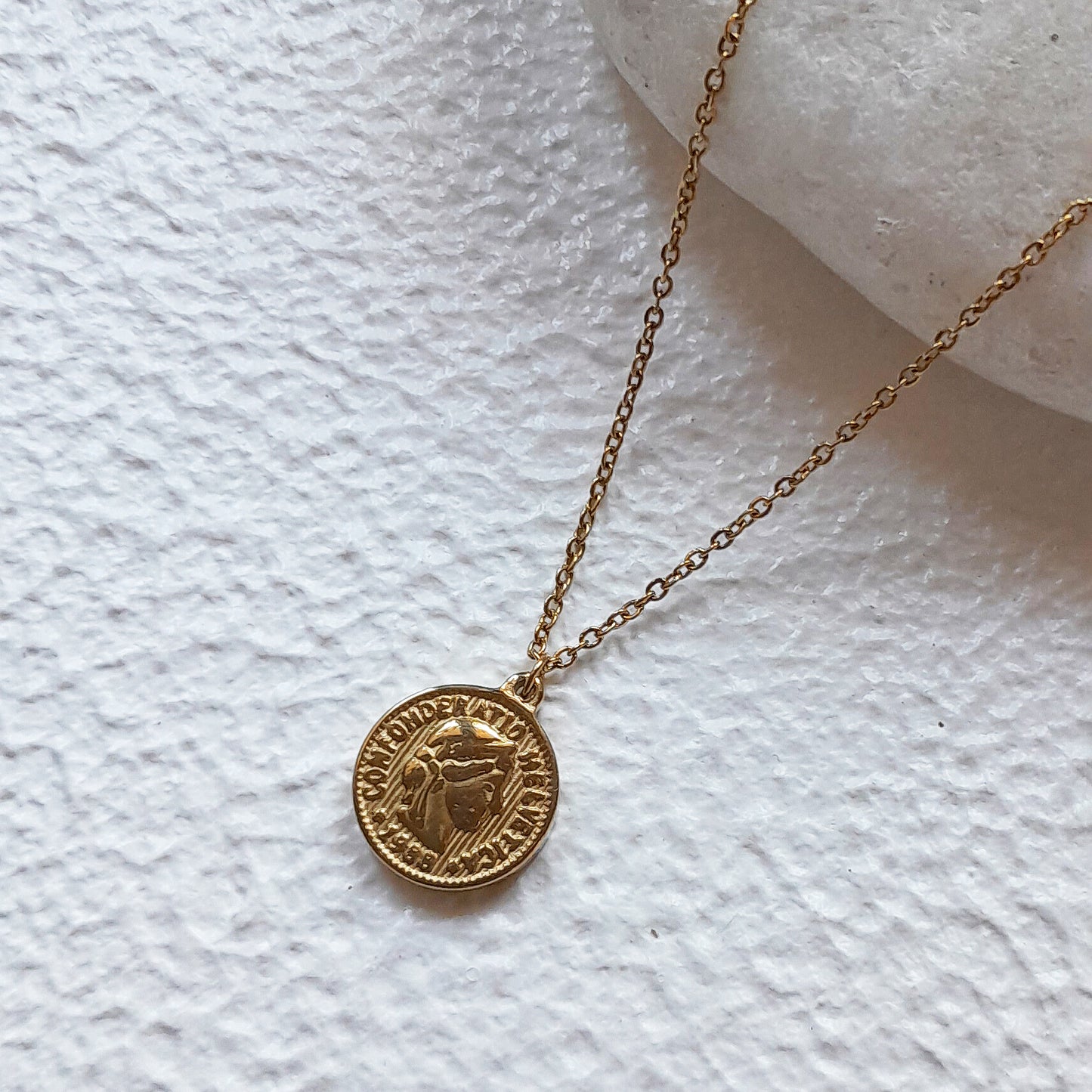 Dainty coin necklace gold