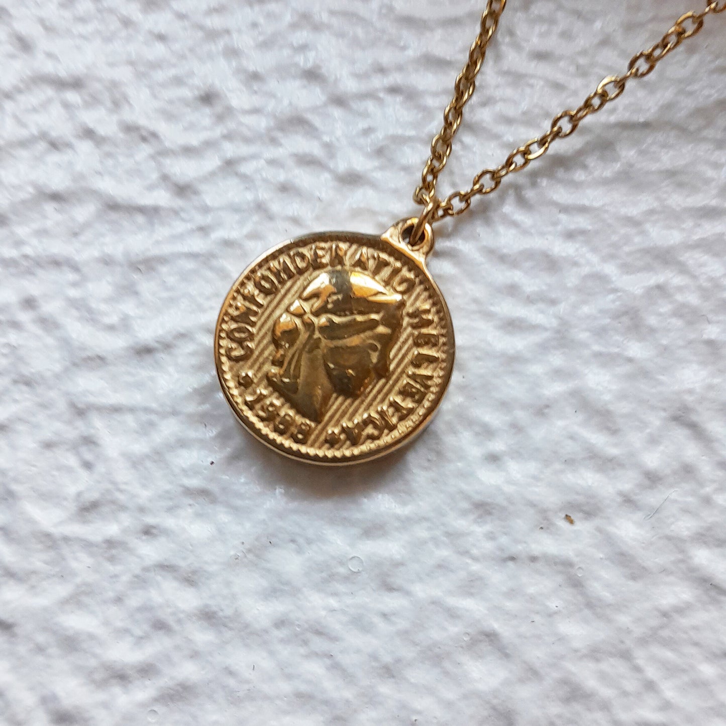 Dainty coin necklace gold