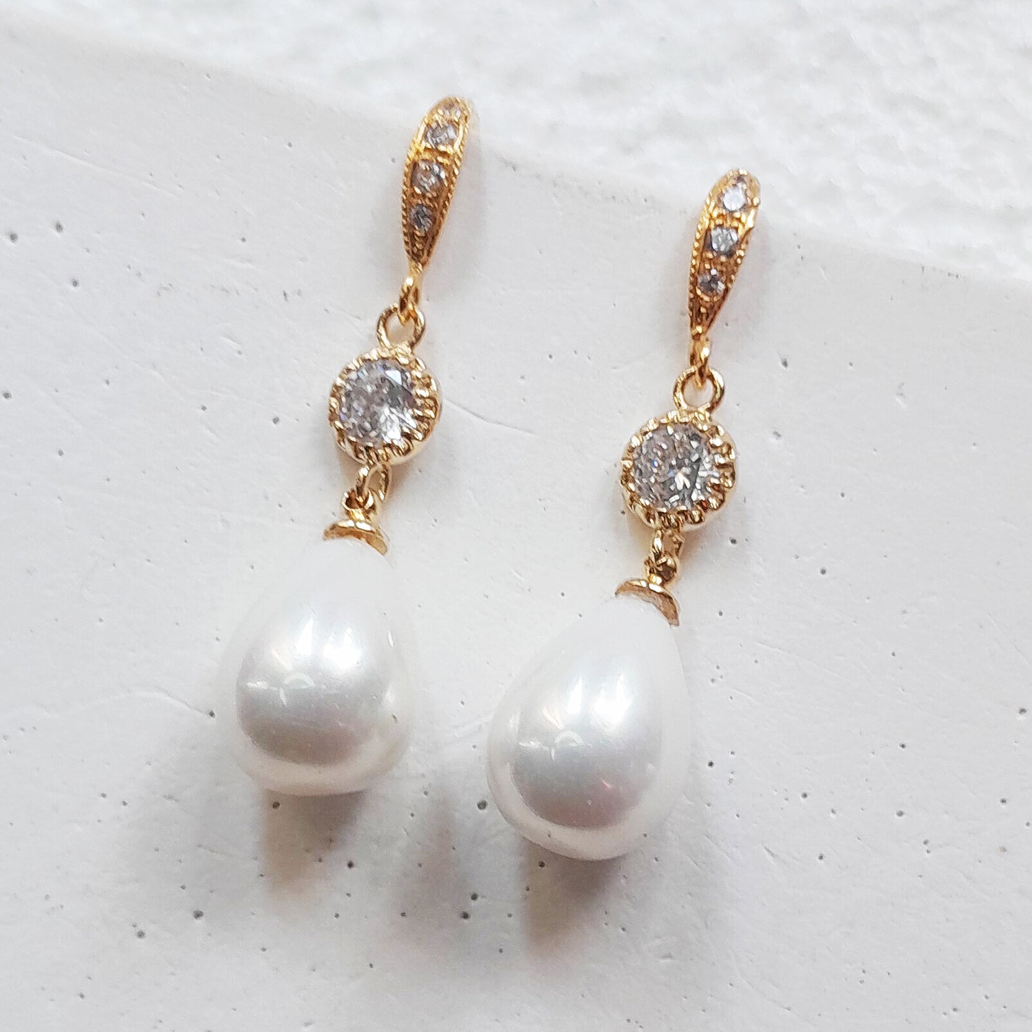 Dainty Pearl Maang Tikka Set for Boho and Indian Brides