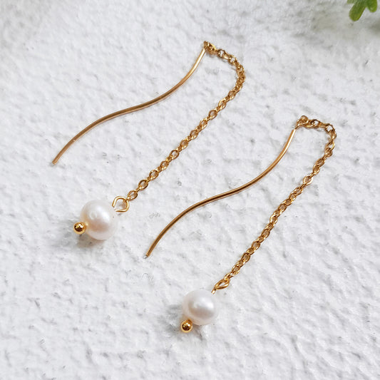 Short Pearl Threader Earrings - Gold