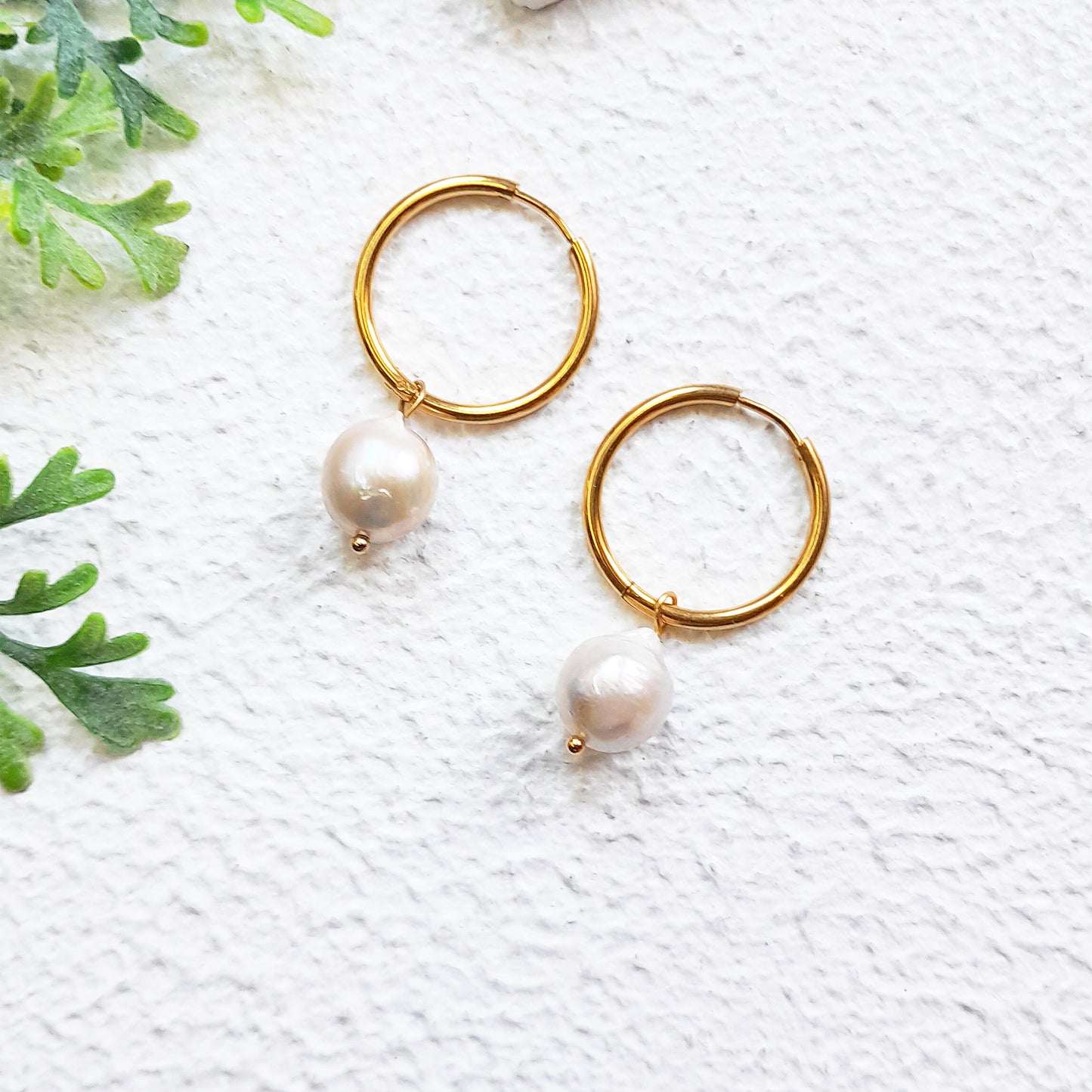 Large baroque pearl hoop earrings - Versatile and Perfect for Any Occasion