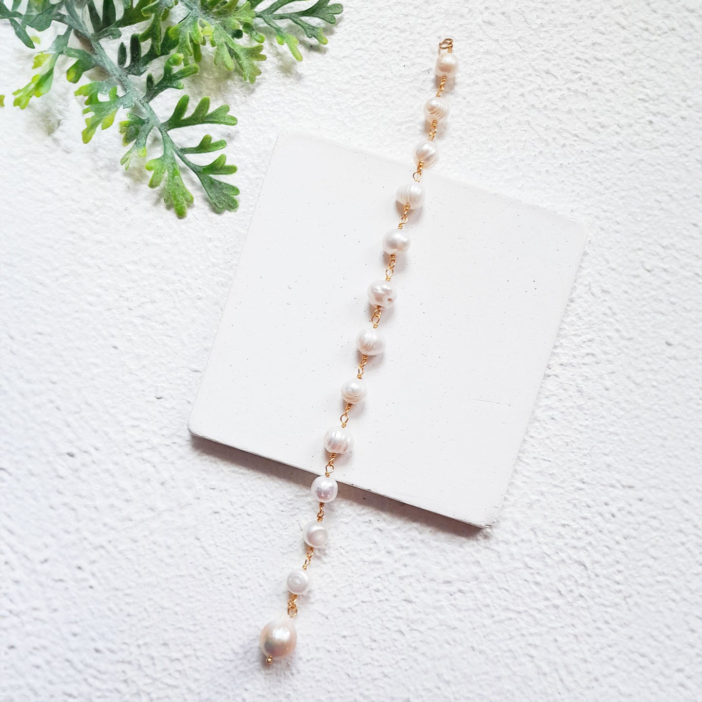 Freshwater Pearl Maang Tikka, Minimalist Bridal Hair Jewelry, Boho Indian Wedding Accessory