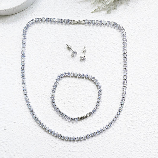 Dainty Silver Collar Jewelry Set