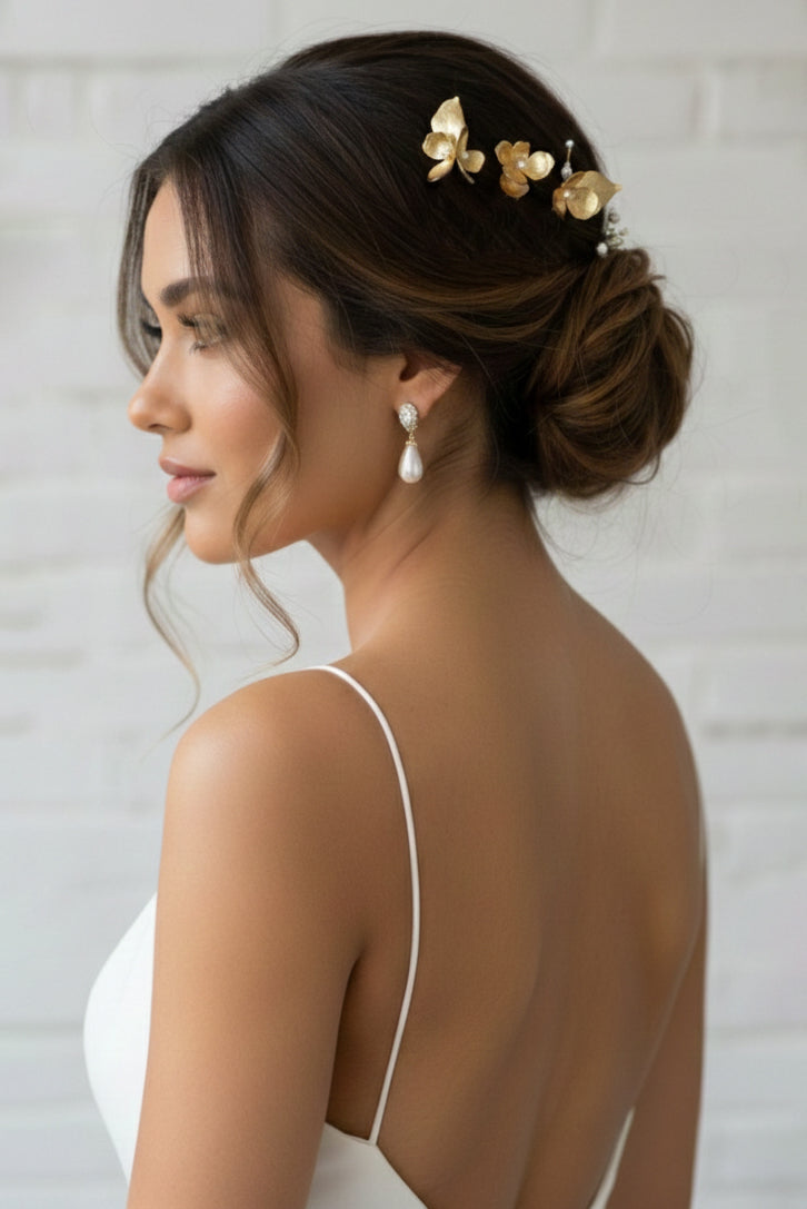 Botanical Gold Flower Bridal Pins | Floral Wedding Accessories