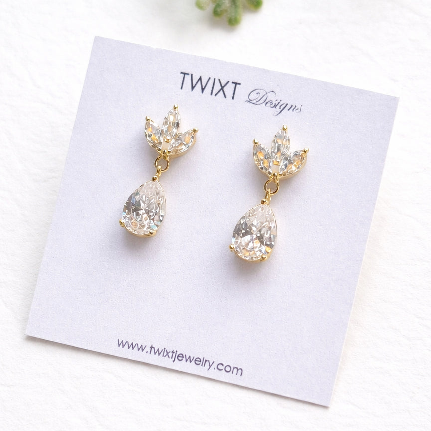 Dainty Marquise Leaf Wedding Earrings with Pear Drop