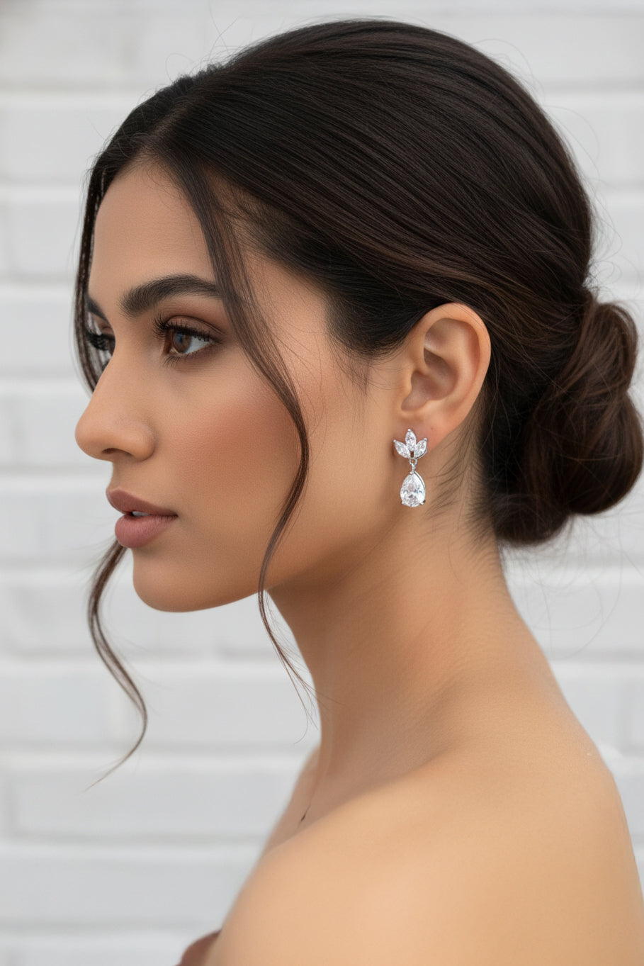 Dainty Marquise Leaf Wedding Earrings with Pear Drop