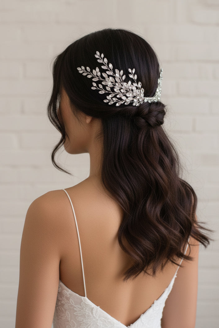 Sparkling Crystal Leaf Hair Comb – Silver