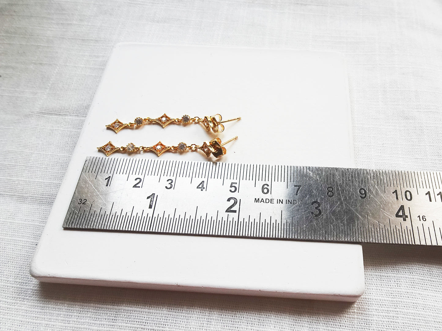 Minimal backdrop necklace, Y chain, back jewelry